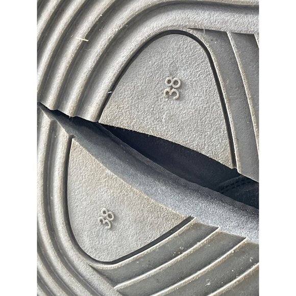 Gooce Maddie Suede Leather Boots Women 7 Round Toe Quilted Sheepskin Wool Winter - Picture 6 of 11